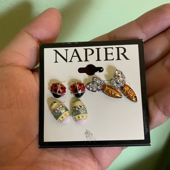 Napier Ladybug, Easter Egg and Carrots Earrings Bundle - Picture 3 of 4